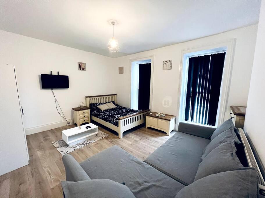 One Bedroom Close To Hyde Park #01 London Exterior photo